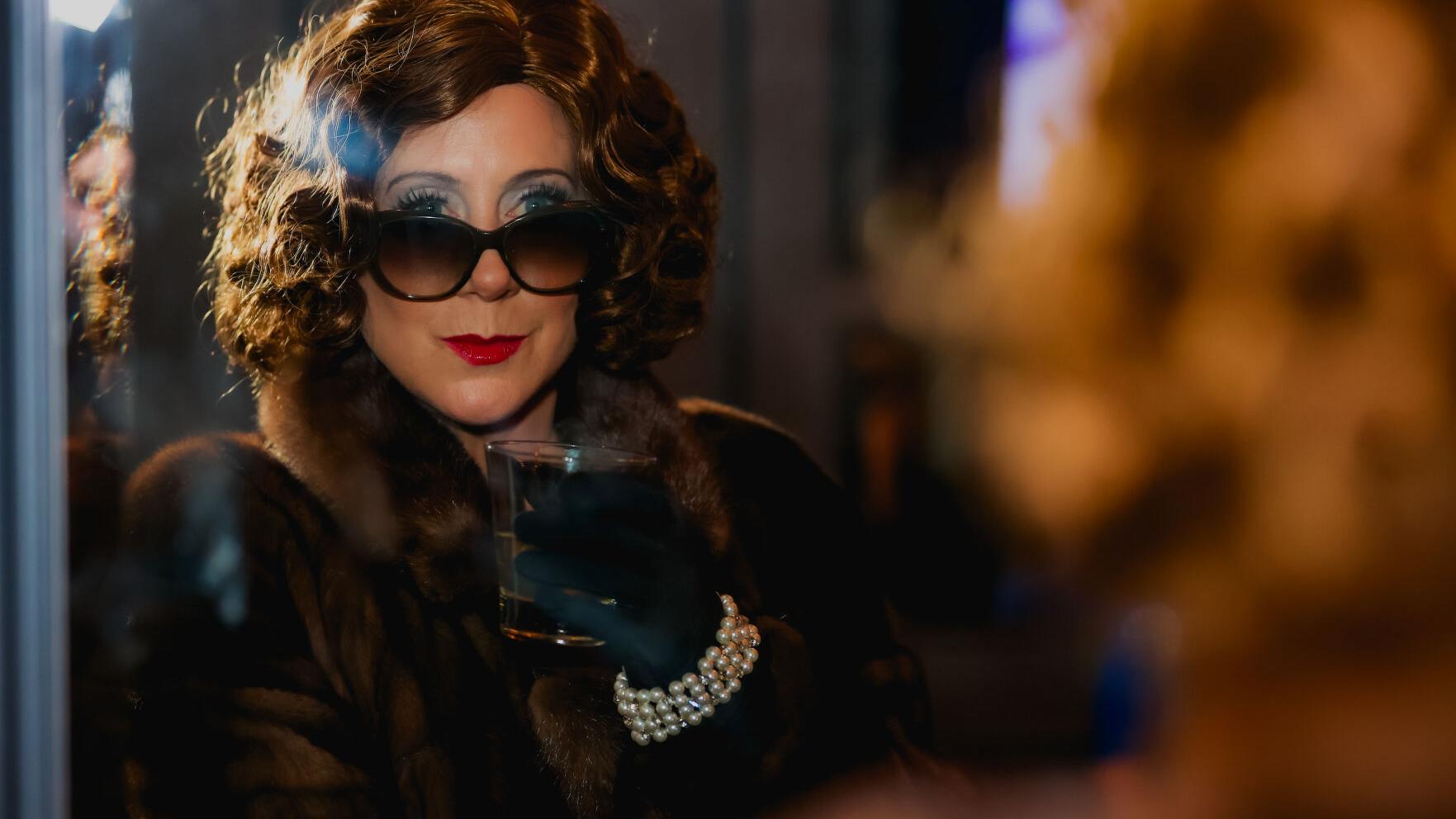 'Looped,' the saga of a boozy belle gone bad, gets a JPAS production that goes beyond camp